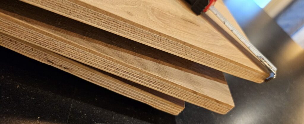 article sur la Réparation de parquet contrecollé avec une mètre