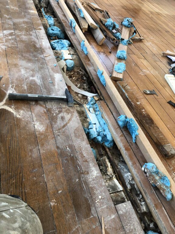 Réparation de parquet massif - article